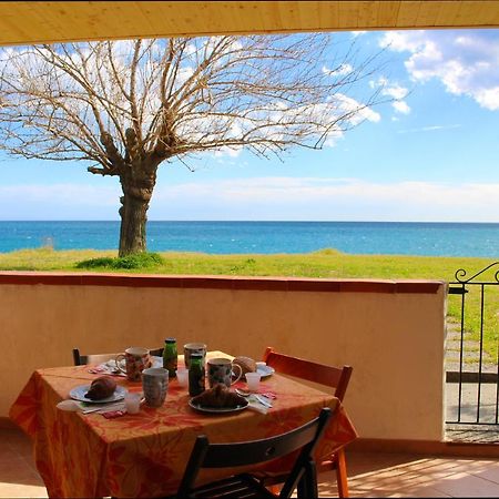 House On The Sea Villa Mascali Buitenkant foto