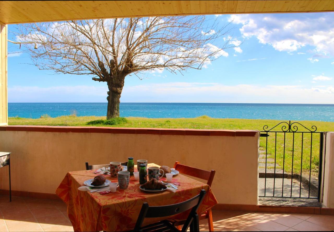 House On The Sea Villa Mascali Buitenkant foto