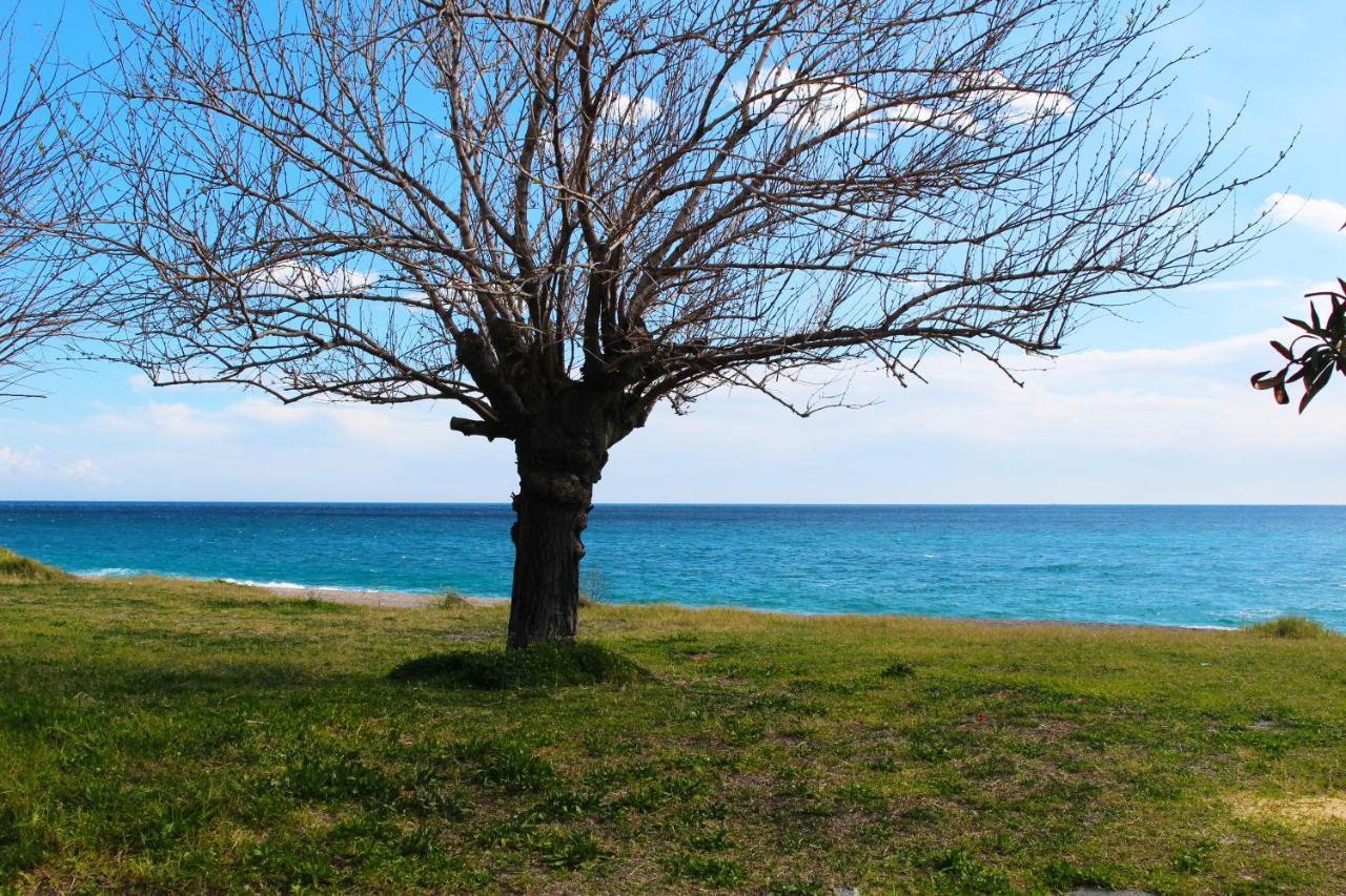 House On The Sea Villa Mascali Buitenkant foto